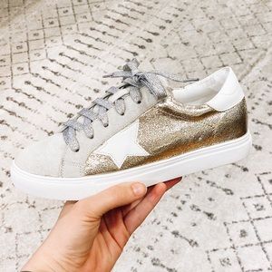 Gold Metallic White Star Sneakers